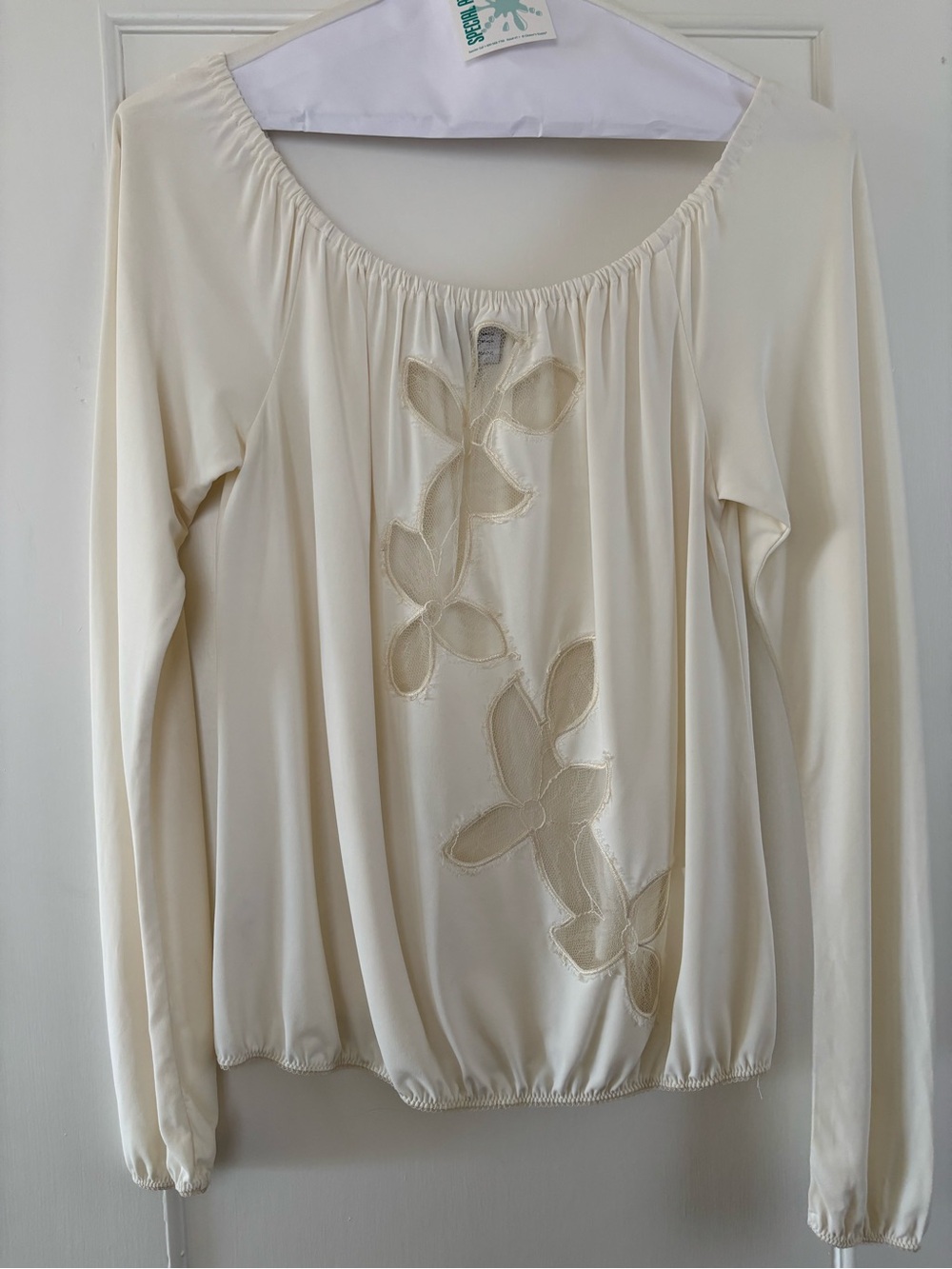 Paola Frani Cream Long-Sleeve Scoop Neck Top with Floral Appliqué